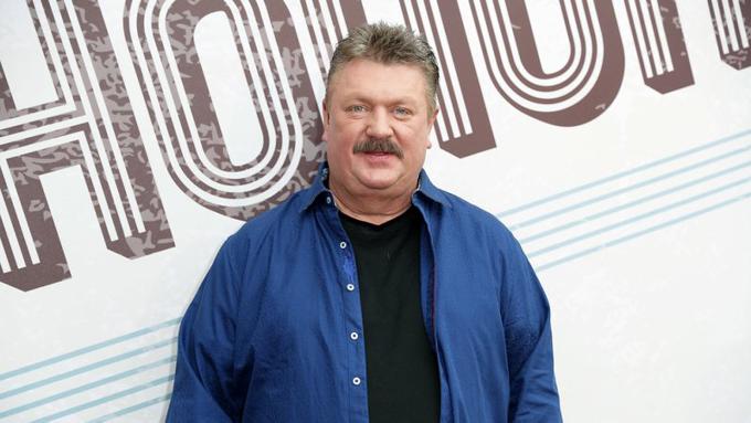 Coronavirus: Country singer Joe Diffie tests positive for COVID-19